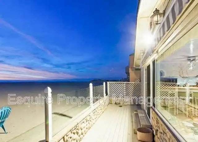 Property at 4161 Ocean Dr, Oxnard, CA, 93035, 4 beds, 2 baths, [object Object]