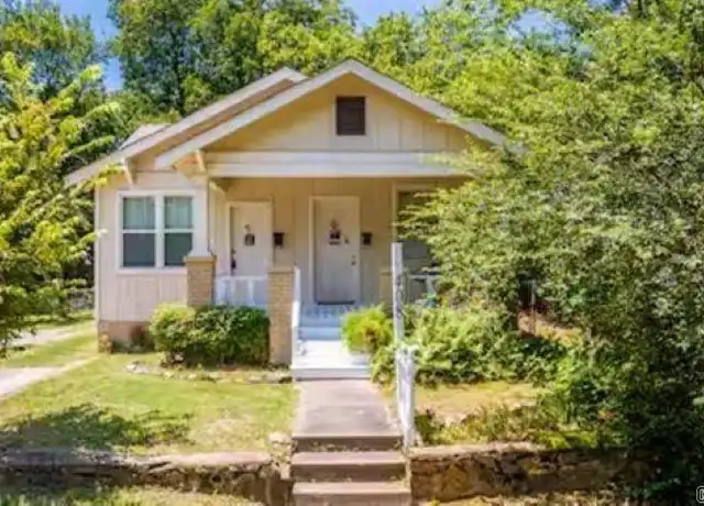Property at 408 S Booker St Unit B, Little Rock, AR, 72205, 1 bed, 1 bath, [object Object]