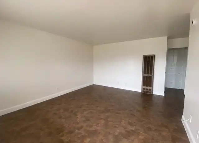 Property at 320 N O St, Lompoc, CA, 93436, 1 bed, 1 bath, [object Object]