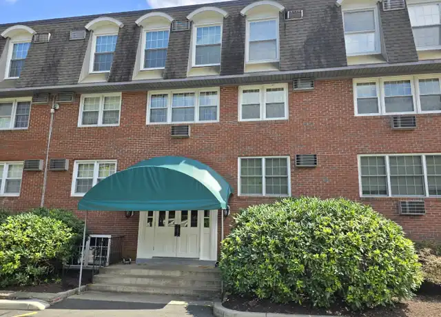 Property at 34A Padanaram Ave Unit 229, Danbury, CT, 06811, 1 bed, 1 bath, [object Object]