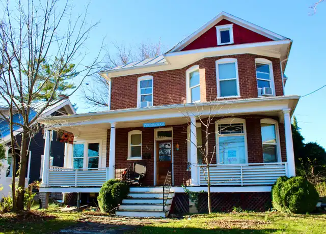 Property at 263 Old South High St, Harrisonburg, VA, 22801, 3 beds, 1.5 baths, [object Object]