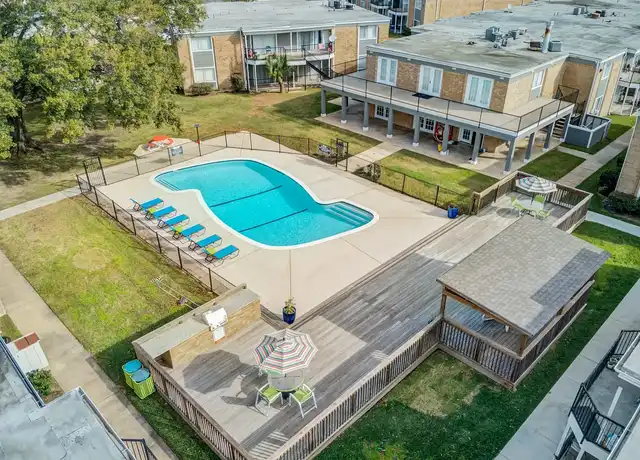 Property at Brighton Oaks - 738 Bateswood Dr, Houston, TX, 77079, 1-2 bed, 1-2 bath, [object Object]