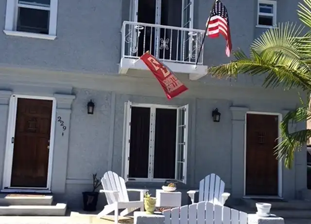 Property at 229 Nieto Ave, Long Beach, CA, 90803, 2 beds, 1 bath, [object Object]