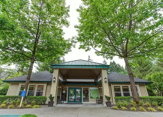 Property at Commons at Creekside Apartments - 5300 E Main St, Hillsboro, OR, 97123, 1-2 bed, 1-2 bath, [object Object]