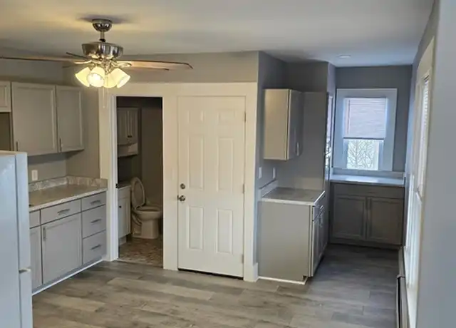 Property at 338 Main St Unit 2R, Springfield, MA, 01151, 4 beds, 1 bath, [object Object]