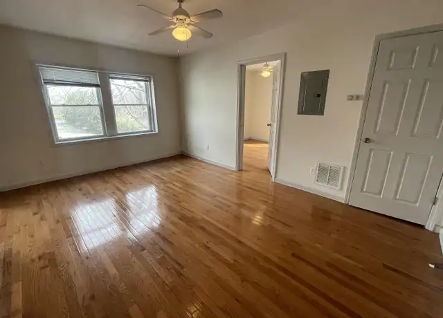 Property at 3401 Central St Unit 202, Kansas City, MO, 64111, 1 bed, 1 bath, [object Object]