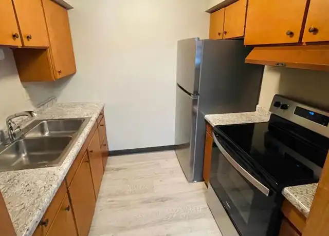 Property at 8801 W 35th St Unit 1, Minneapolis, MN, 55426, 1 bed, 1 bath, [object Object]