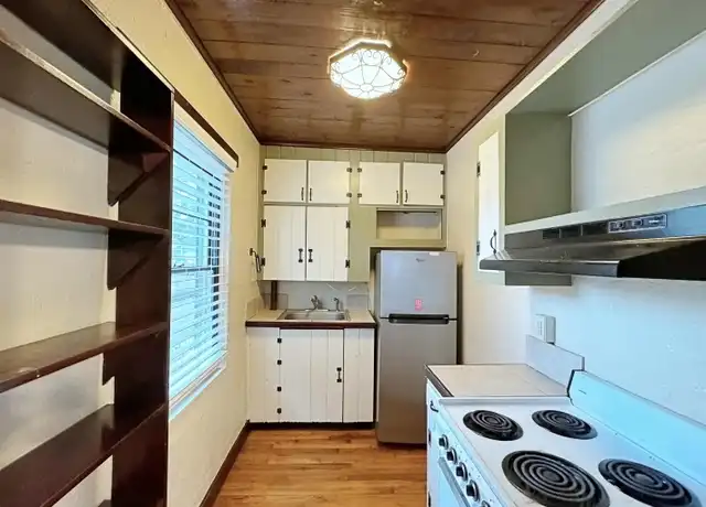 Property at 878 Kenmore Ave Unit B, Baton Rouge, LA, 70806, 1 bed, 1 bath, [object Object]