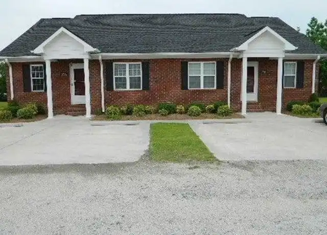 Property at 46b Huron Dr Unit 46-B, Pembroke, NC, 28372, 2 beds, 2 baths, [object Object]