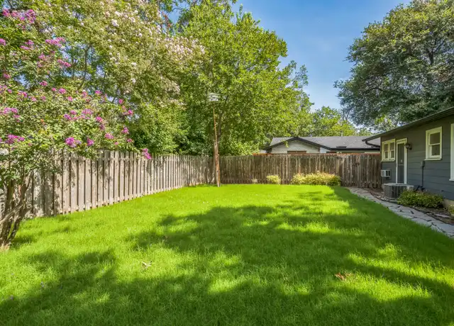 Property at 1402 Laurel St, Georgetown, TX, 78626, 0 beds, 1 bath, [object Object]