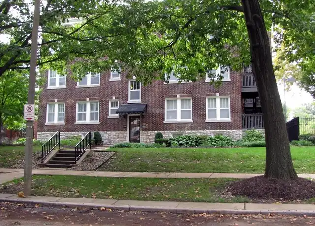 Property at 5360 Pershing Ave, St. Louis, MO, 63112, 1 bed, 1 bath, [object Object]