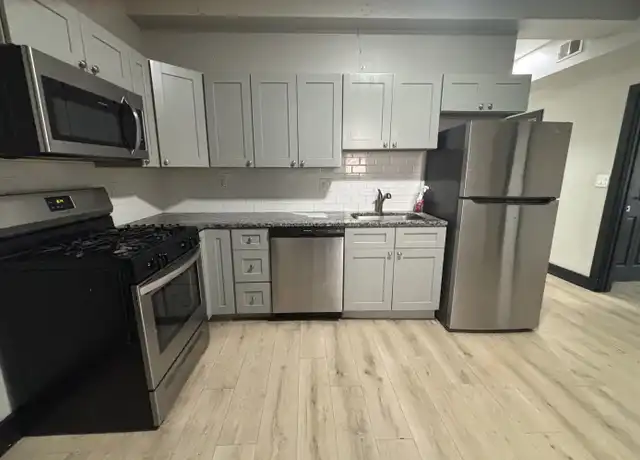 Property at 3856 W Hirsch St Unit 2, Chicago, IL, 60651, 3 beds, 1 bath, [object Object]