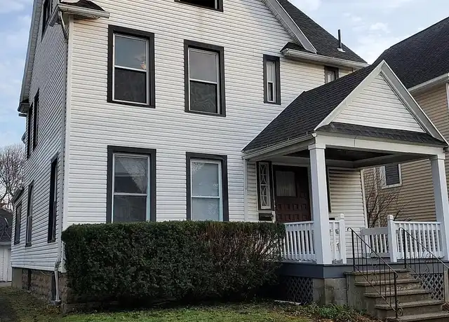 Property at 18 Sumner Park Unit 2, Rochester, NY, 14607, 4 beds, 2 baths, [object Object]