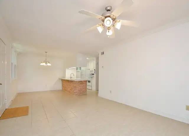 Property at 8810 Ilona Ln #6, Houston, TX, 77025, 1 bed, 1.5 baths, [object Object]