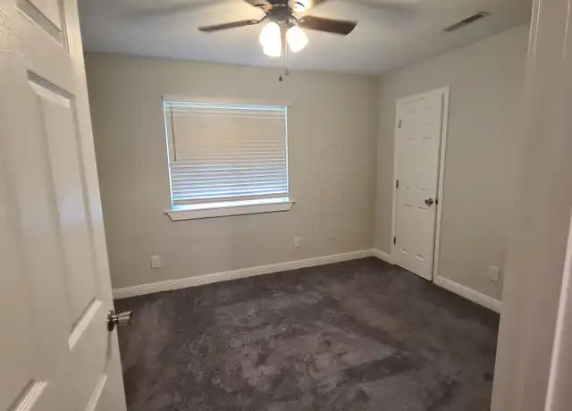 Property at 128 Bradley Rd Unit 17, Johnson City, TN, 37601, 1 bed, 1 bath, [object Object]
