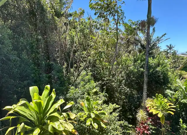 Property at 1620 Kaupakalua Rd Unit Upstairs 2/1, Haiku, HI, 96708, 2 beds, 1 bath, [object Object]