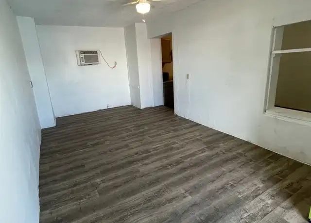 Property at 1846 E Washington St Unit 08, Phoenix, AZ, 85034, 1 bed, 1 bath, [object Object]