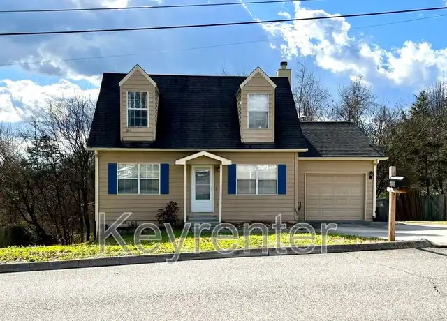 Property at 6018 Waterbury Ln, Knoxville, TN, 37912, 3 beds, 2 baths, [object Object]