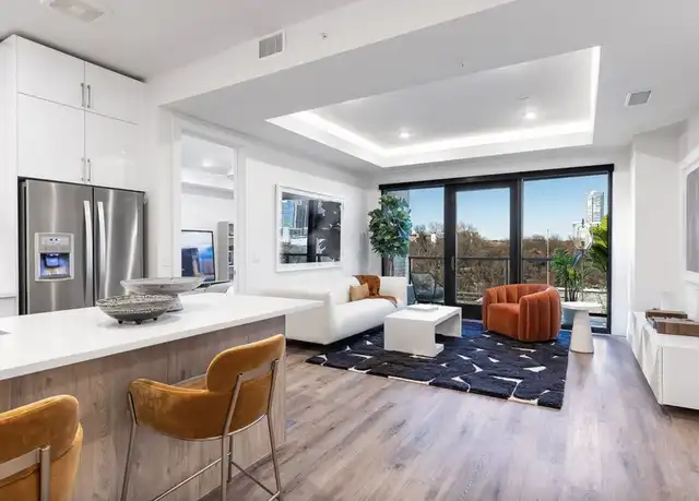 Property at 1003 Barton Springs Rd, Austin, TX, 78704, 2 beds, 2 baths, [object Object]