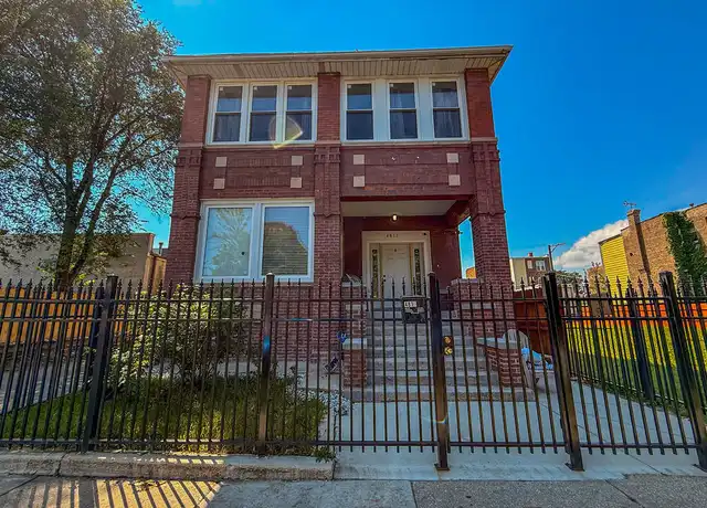Property at 4817 W Jackson Blvd Unit 2, Chicago, IL, 60644, 3 beds, 1 bath, [object Object]