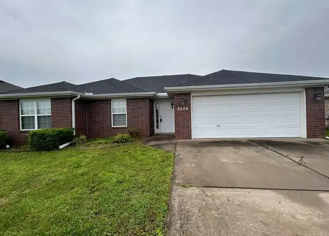Property at 3509 SW Carriageway Ave, Bentonville, AR, 72712, 3 beds, 2 baths, [object Object]