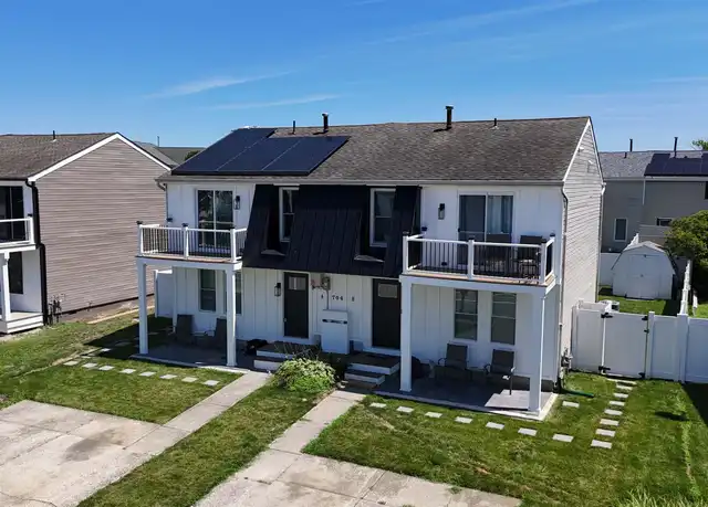 Property at 704 Lagoon Unit B BLVD Unit B, Brigantine, NJ, 3 beds, 2.5 baths, [object Object]