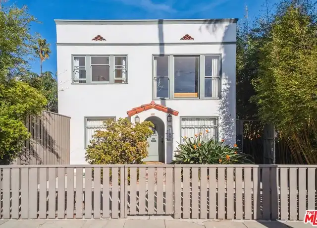 Property at 708 6th Ave, Venice, CA, 90291, 1 bed, 1 bath, [object Object]