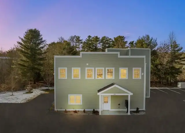 Property at 70 Summer St Unit 1, Kingston, MA, 02364, 2 beds, 1.5 baths, [object Object]