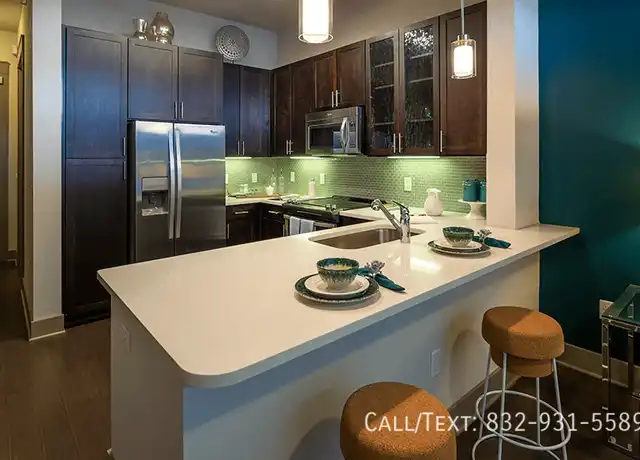Property at 2501 McKinney St Unit CRT1, Houston, TX, 77003, 1 bed, 1 bath, [object Object]