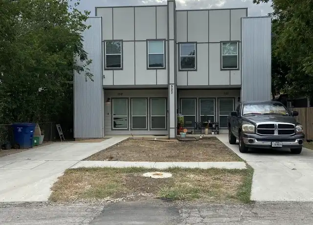 Property at 527 S Olive St Unit 102, San Antonio, TX, 78203, 3 beds, 2.5 baths, [object Object]