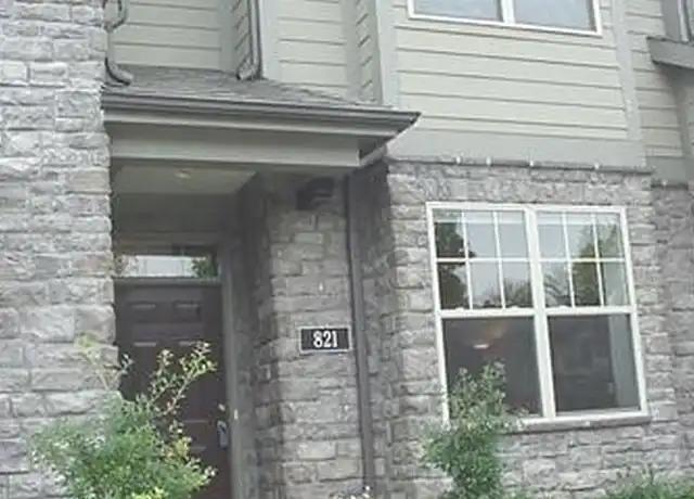 Property at 821 S Douglas Ave, Nashville, TN, 37204, 2 beds, 2.5 baths, [object Object]