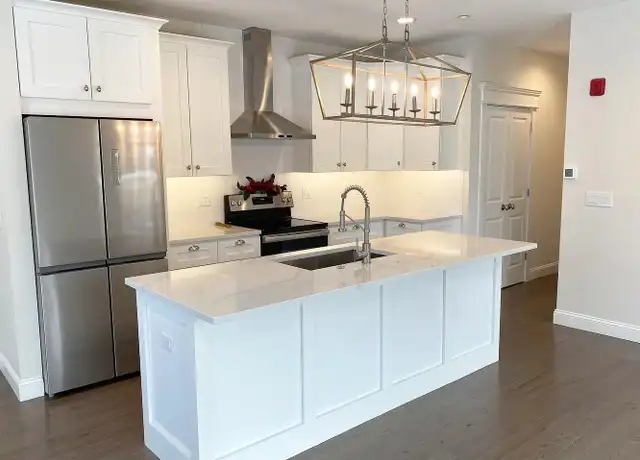 Property at 12R Front St #103, Exeter, NH, 03833, 2 beds, 2 baths, [object Object]