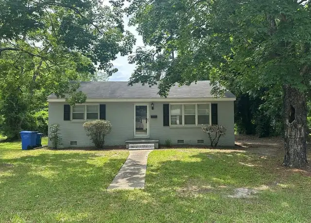 Property at 116 Hunter Cir, Fayetteville, NC, 28304, 2 beds, 1 bath, [object Object]