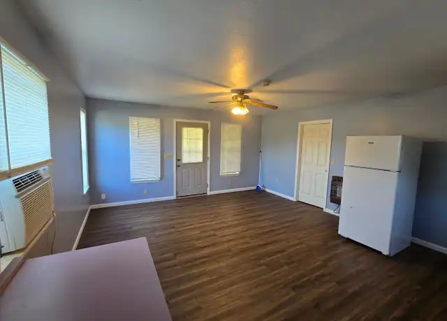 Property at 530 Jamestown Loop, Batesville, AR, 72501, 1 bed, 1 bath, [object Object]