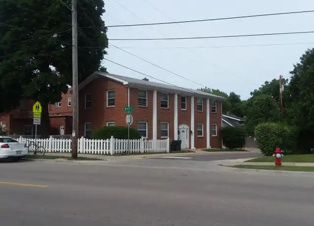 Property at 2602 E Lawn Ct Unit 2602-1, Madison, WI, 53704, 3 beds, 1 bath, [object Object]