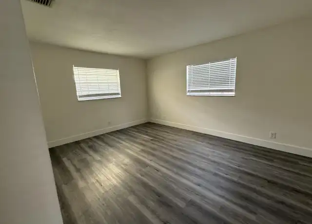 Property at 37 NW 7th Ave Unit B, Dania Beach, FL, 33004, 2 beds, 1 bath, [object Object]