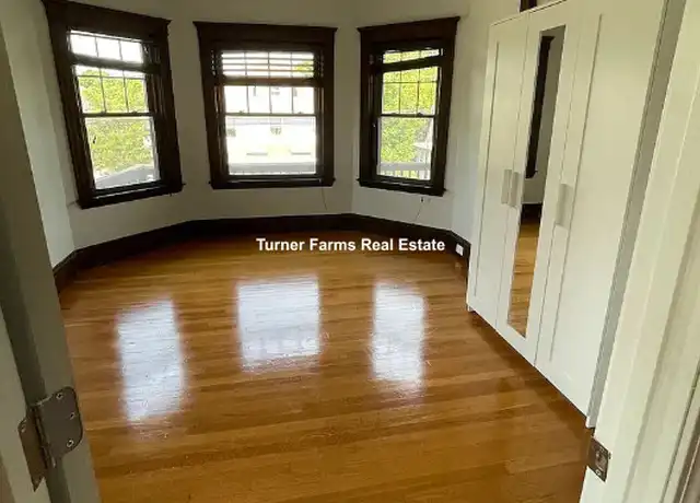 Property at 86 Quincy St Unit 2, Medford, MA, 02155, 4 beds, 2 baths, [object Object]