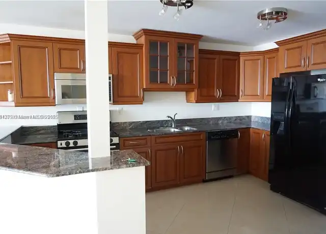 Property at 3140 S Ocean Dr #1510, Hallandale Beach, FL, 33009, 2 beds, 2 baths, [object Object]