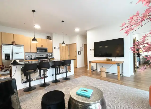 Property at 4525 Park Commons Dr, Minneapolis, MN, 55416, 2 beds, 1 bath, [object Object]