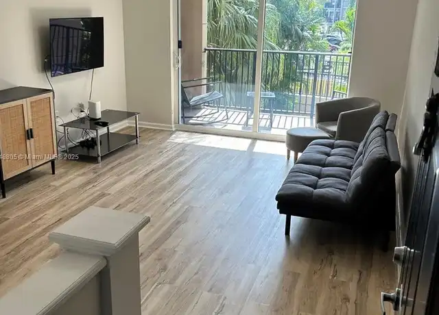 Property at 17150 N Bay Rd #2215, Sunny Isles Beach, FL, 33160, 1 bed, 1 bath, [object Object]