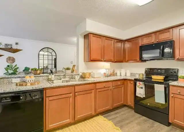 Property at 22 Campbell Scenic Dr, Hattiesburg, MS, 39401, 2 beds, 2 baths, [object Object]