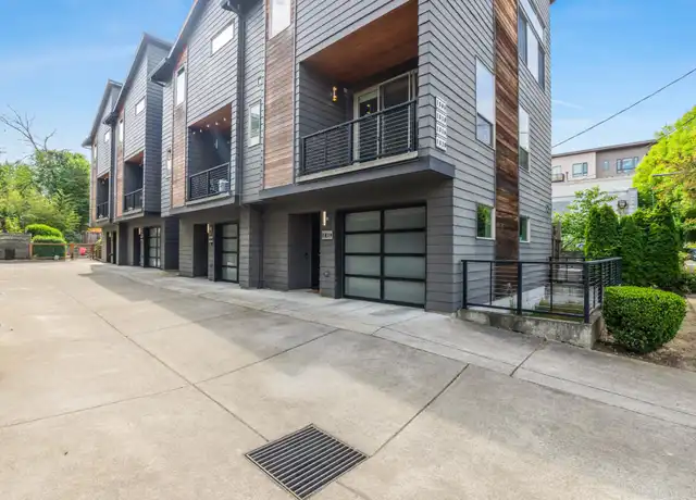 Property at 1820 SE 50th Ave, Portland, OR, 97215, 3 beds, 3.5 baths, [object Object]