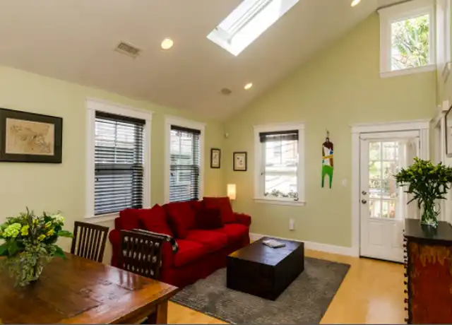 Property at 11 Arnold Ave, Somerville, MA, 02143, 2 beds, 1 bath, [object Object]