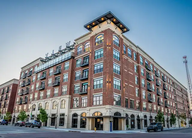 Property at The View Residences - 420 E Archer St, Tulsa, OK, 74120, 1-2 bed, 1-2.5 bath, [object Object]