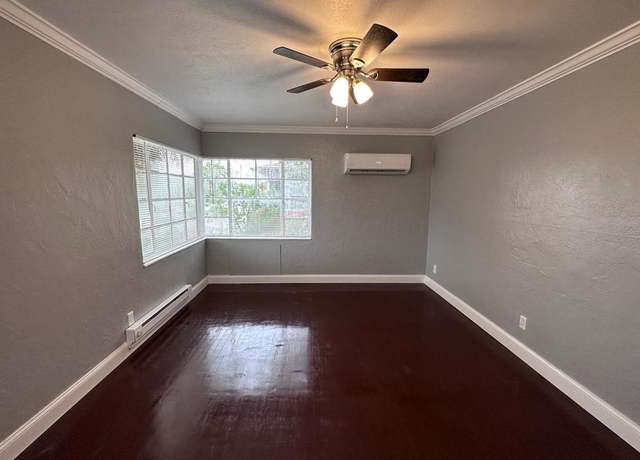 Photo of 6606 5th Ave N Unit 2, St. Petersburg, FL 33710