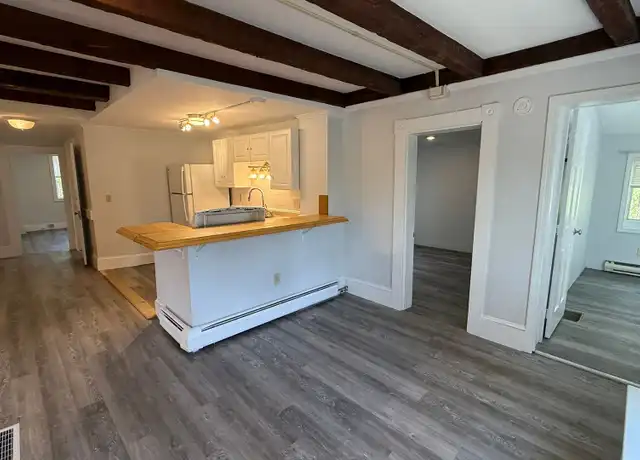 Property at 69 Mast Rd Unit 69 A, Lee, NH, 03861, 4 beds, 1 bath, [object Object]