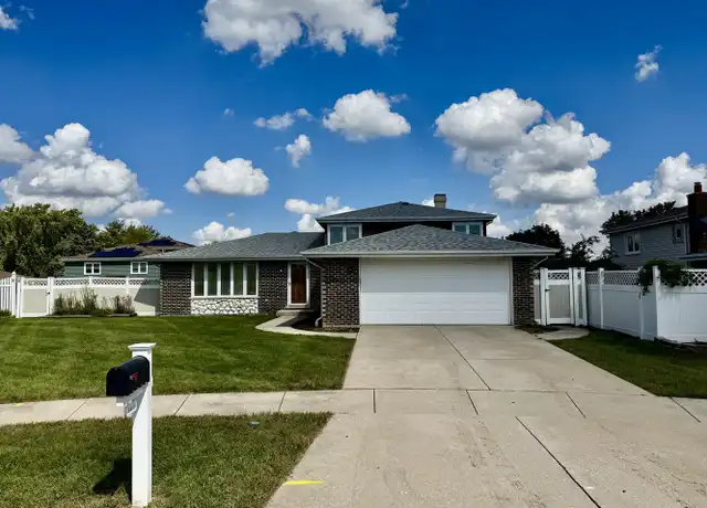 Property at 8440 Anvil Pl, Tinley Park, IL, 60487, 3 beds, 2 baths, [object Object]
