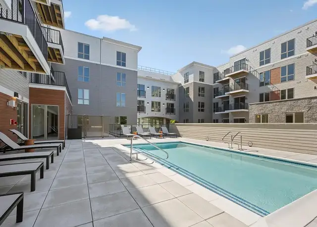 Photo of 2 Los Angeles St, Newton, MA 02458