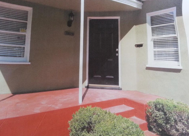 Photo of 10025 Orange Ave, South Gate, CA 90280