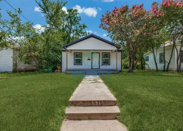 Property at 4515 Spring Garden St, Dallas, TX, 75215, 3 beds, 2 baths, [object Object]